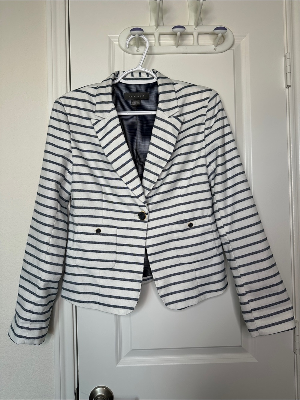 Suzy Shier Navy & White Striped Knit Blazer